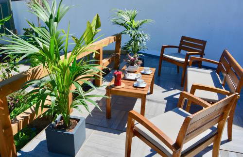 Los Tropicales - Foto 13