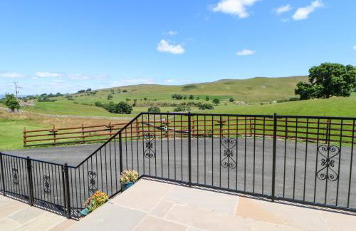 Birkett Barn - Photo 4