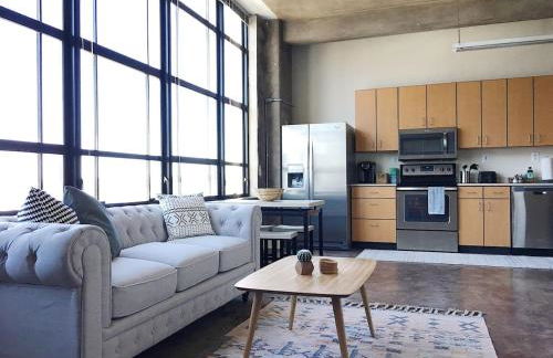 City Loft w/ View of Gay St - Foto 1