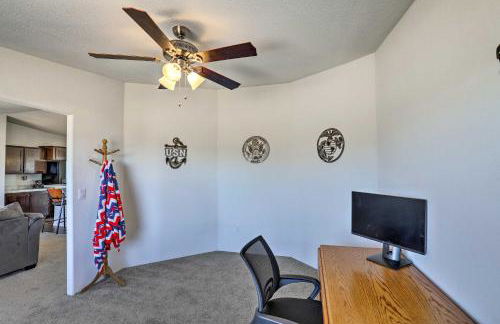 Desert Escape Off I-10 with Over 1 Enclosed Acre! - Foto 9