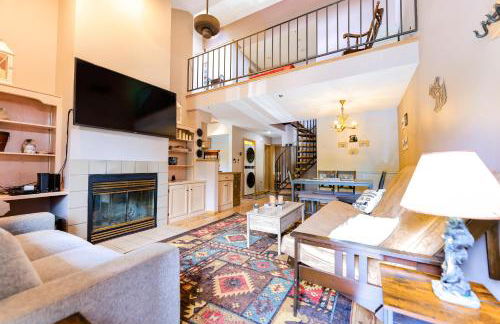 Pine Acres 109 - Hideaway - Photo 2