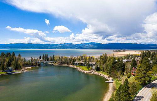 Paddle & Pine - Lake Views & Private Dock Access - Photo 44