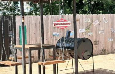 Walk to the Alamodome! Sleeps 6, Pet Friendly - Foto 13