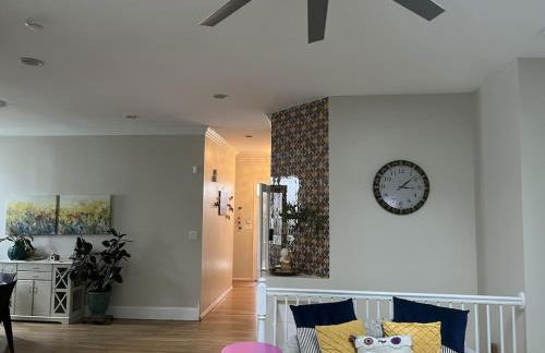 5BRwithBand&Piano setup Private Gym Theater&Entry at Cherry Hill - Foto 12