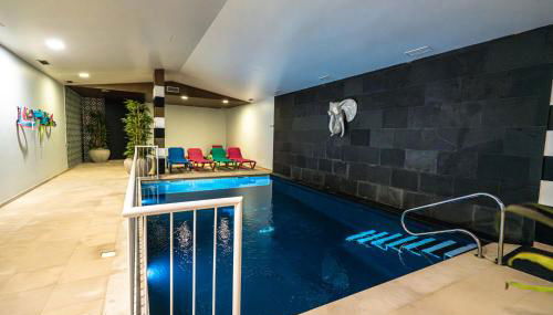 HENRI'S APARTMENTS - Pateo de Santo António - Photo 5