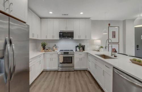 6 Min to Broadway - Gym Rooftop Sleeps 8 - Foto 22