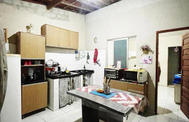 Kitnet mobiliado, confortável e bem localizado. - Foto 4