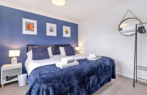 Stylish & Convenient 3 Bedroom House - Perfect for Contractors and Leisure Guests - Sleeps up to 5 - Foto 32