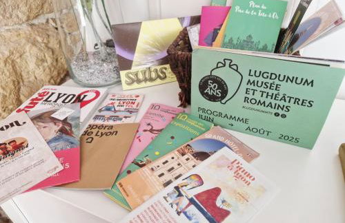 Grand duplex 5 pers au cœur de Lyon Opéra & métro - Foto 18