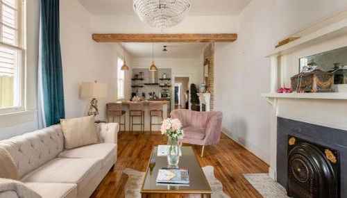 Elegant Renovated House With Relaxing Courtyard - Near FQ - Foto 4