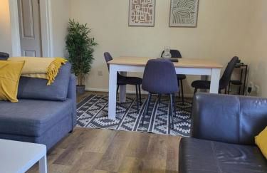 The Grove- 3 Bed Detatched House Wolverhampton- Families and Contractors- Near Town Centre and Molineux Stadium - Foto 17