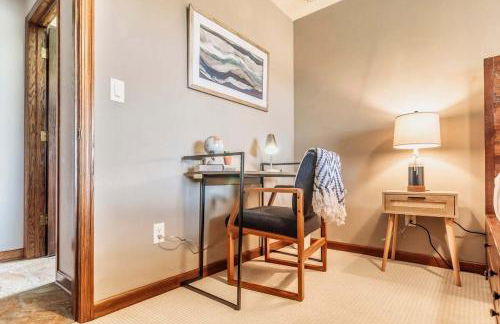 Waterfront Home with Dock Sleeps 8 - Foto 36