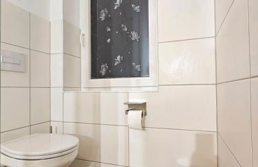 Schöne Ferienwohnung 80m2, 3 Schlafzimmer, 2 Bäder, Zentrumnah, 3OG - Photo 32