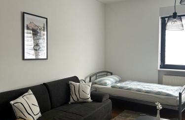 Ruhige Unterkunft mit Netflix Küche & Waschmaschine - Foto 8