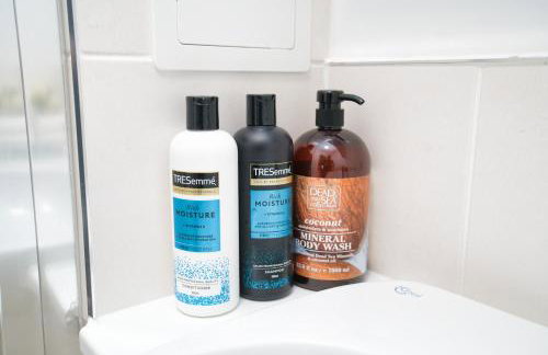 Milton Keynes new 5-Bedrooms 14guests Contractor family holiday Free Parking - Foto 60