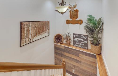 Waterfront Monticello Home with Fire Pit and Deck! - Foto 12