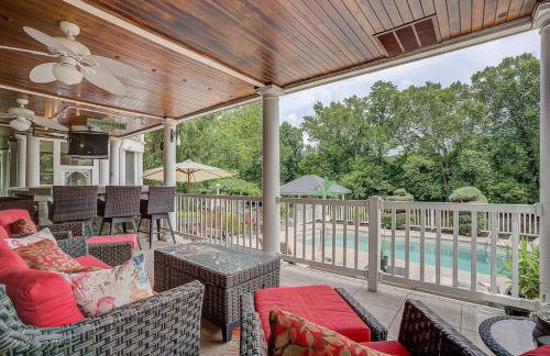Jackson River Estate Main House Pool, Riverfront, sleeps 15 - Foto 67
