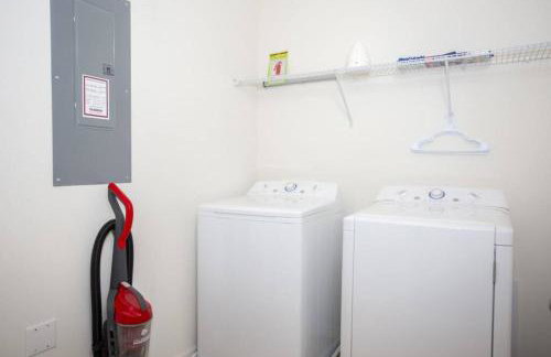 Amazing 4 beds with private pool near Disney - Foto 38