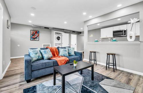 Modern 2BD 2BA Flat Gym and Pool Heart of Downtown - Foto 16