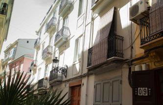 FLORIT FLATS - CENTER Luxurious 1BR 1BA Terrace WI-FI AC - Photo 5