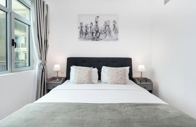 Lux BnB I Turia Tower I Lake & Garden View - Foto 9