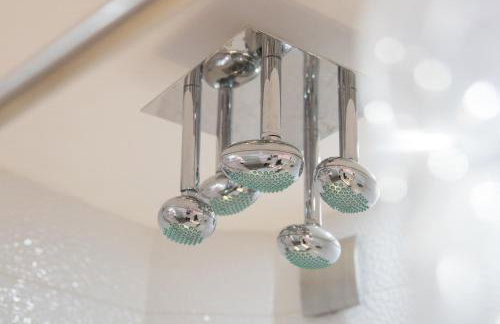 Apartment PLAZA -Wallbox 11kW- Private SPA- Jacuzzi, Infrared Sauna, Luxury massage chair, Parking, Entry with PIN 0 - 24h, FREE CANCELLATION 24 hours before Check In,Premium pillows and mattress - Photo 52