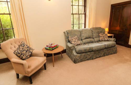 The Coach House - Photo 7