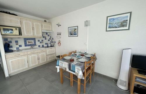 Studio cabine climatisé avec piscine, proche plage - FR-1-250-46 - Photo 9