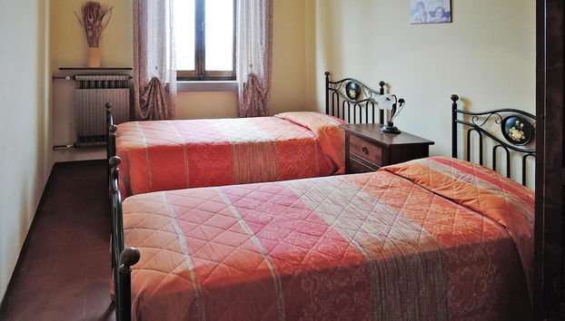 Estate in Montaione With Pool & Wine Tasting - Foto 3, Habitación