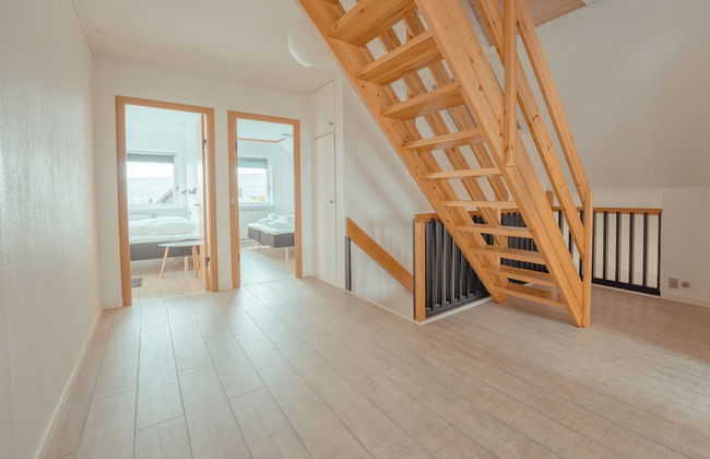 Sea View Apt / Central / Spacious / Free Parking - Photo 10