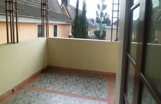 Villa Kota Bunga Violet - Photo 25