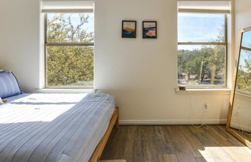 Infinity Edge Pool and Fire Pit Spicewood Getaway! - Foto 19