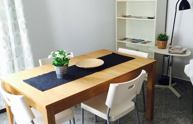 Apartamentos El Burgo - Photo 4