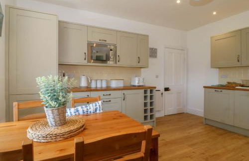 Ael Y Fron - Photo 16