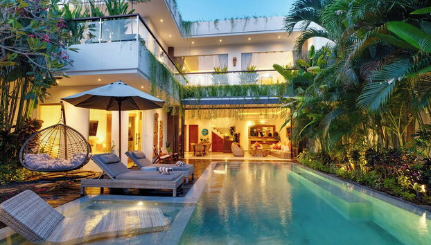 Luxury 4BR Haven, Steps to Canggu's Beach Elegance - Foto 5, Exterior