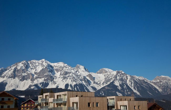Lush Apartment With Private Sauna - Photo 19