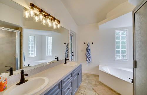 Casa Blanco Escape with Fire Pit in Sebastian! - Foto 14