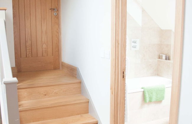 One Abbey Lane - Photo 7