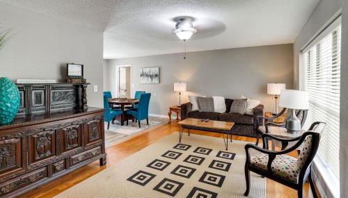 Rural Melbourne House with Deck! - Photo 5