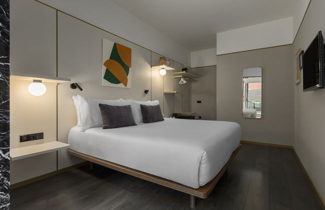 Be Mate Paseo de Gracia - Photo 10