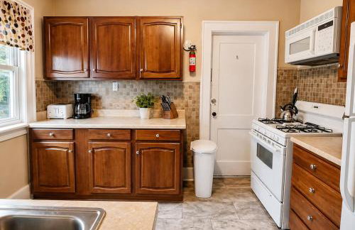 Spacious Frontier Park Apartment - Foto 18