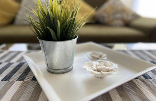 Nurdachhaus mit Blick ins Grüne- ruhige Lage nahe Yachthafen Fedderwardersiel - Foto 2