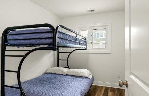 Beachside Getaway private Lake Michigan Beach Frontage - Foto 18