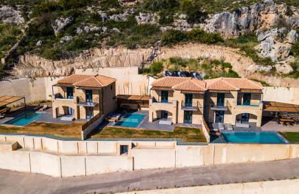 Mani Theasis - Foto 44