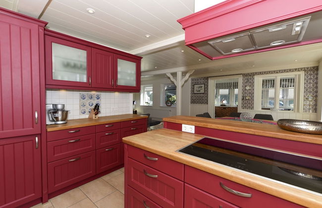 Idyllically Located, Comfortably Furnished and Renovated Holiday Apartment - Foto 30