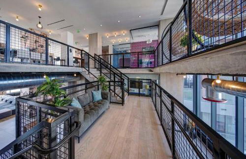 High Floor Unit Heart Of Miami with pool and gym - Foto 53