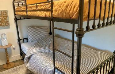 Hearth and Heartland 3 private acres - Foto 50