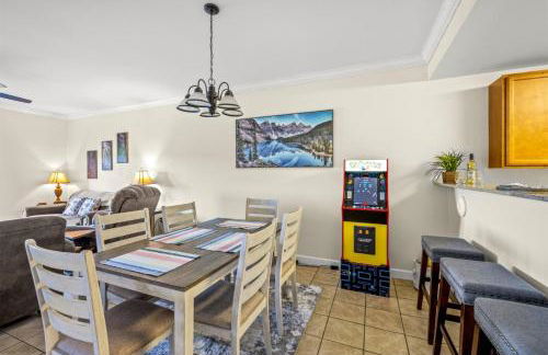 Smoky Mountain View Condo- Hot Tub, Indoor Pool, Walking Path, Playground - Foto 29