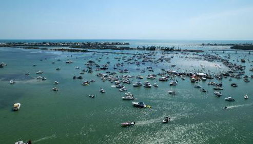 House With A Boat - Boat, Heated Pool, Fishing - Foto 5