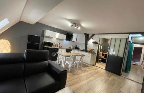 Appartements chez Delphine et Guillaume au coeur de Semur en Auxois - Foto 5